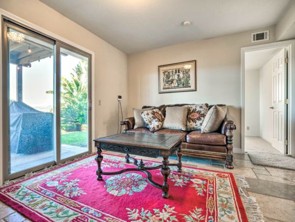 Grand Wine Country Vacation Home in Beautiful Temecula Sleeps 8