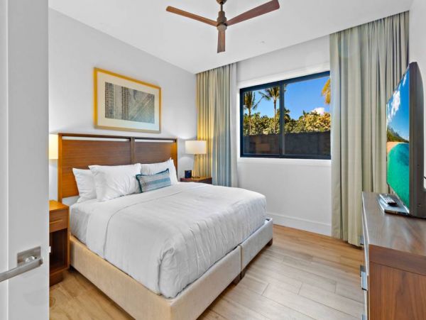 Kaanapali Vacation Condo with 6 Bedrooms
