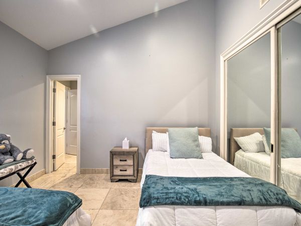 Luxury La Jola Five Bedroom Getaway With Panoramic Oceanview