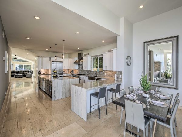 Luxury La Jola Five Bedroom Getaway With Panoramic Oceanview