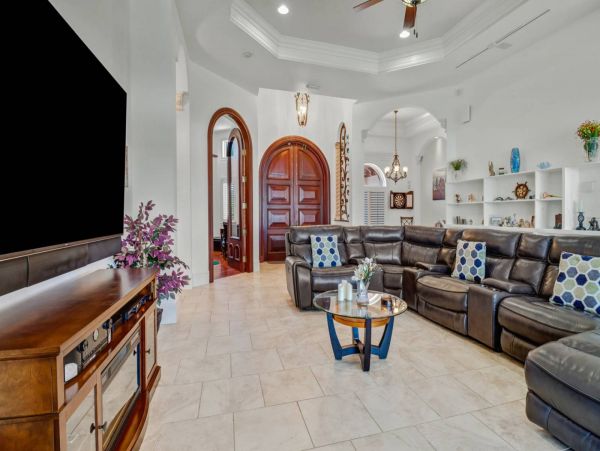 Cape Coral Vacation Home Three Bedroom