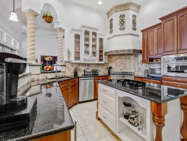 Cape Coral Vacation Home Three Bedroom