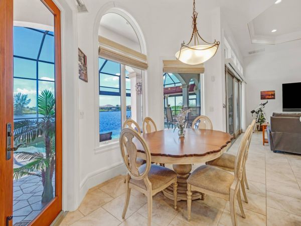 Cape Coral Vacation Home Three Bedroom