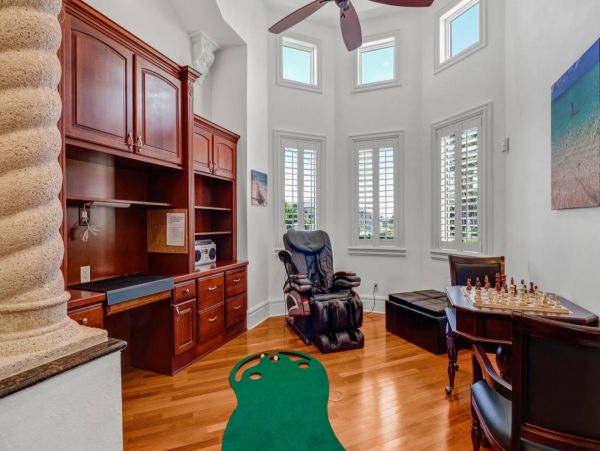 Cape Coral Vacation Home Three Bedroom