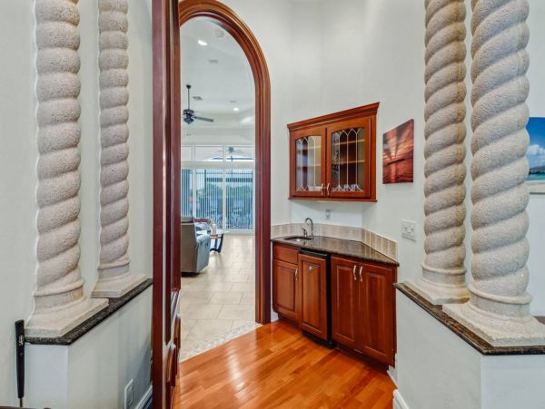 Cape Coral Vacation Home Three Bedroom