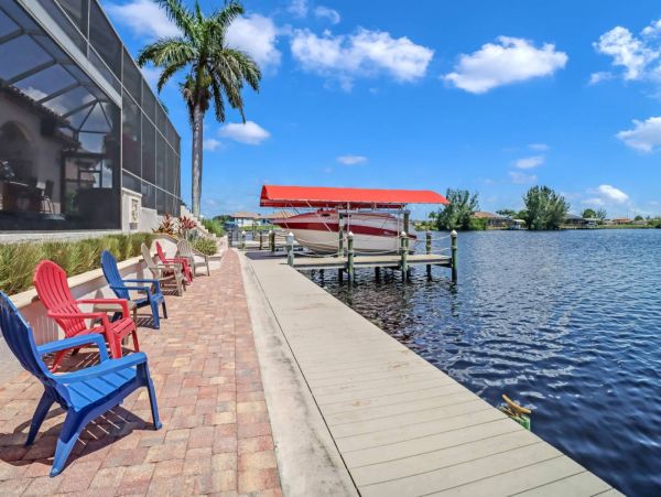 Cape Coral Vacation Home Three Bedroom