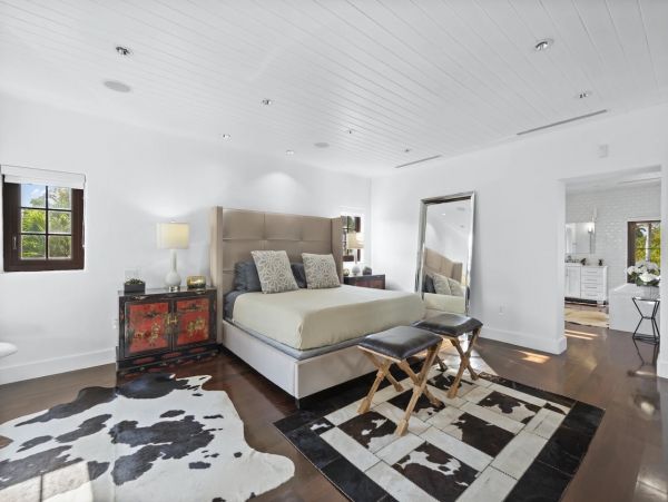 Luxury Miami Vacation Home Ten Bedroom