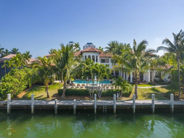 Luxury Miami Vacation Home Ten Bedroom