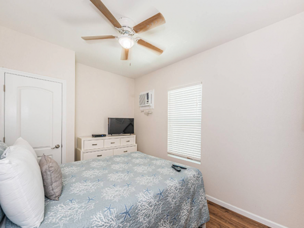 Clearwater 3 Bedroom Home Close to the Beach