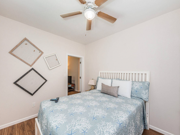 Clearwater 3 Bedroom Home Close to the Beach