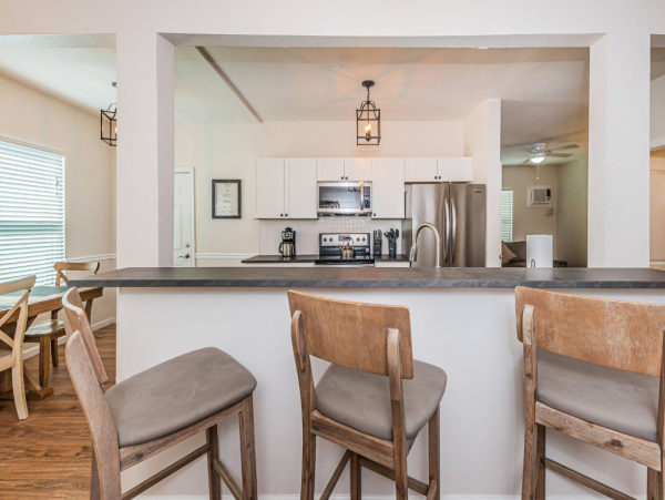 Clearwater 3 Bedroom Home Close to the Beach