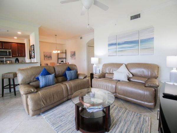 Bradenton Two Bedroom Lakefront Vacation Rental