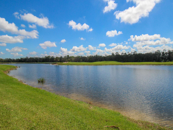 Bradenton Two Bedroom Lakefront Vacation Rental