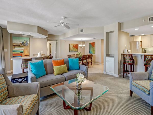 Luxury Three Bedroom Resort Condo with Direct Beach Access