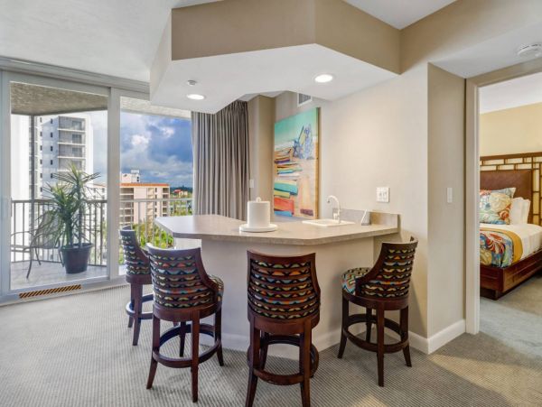 Luxury Three Bedroom Resort Condo with Direct Beach Access
