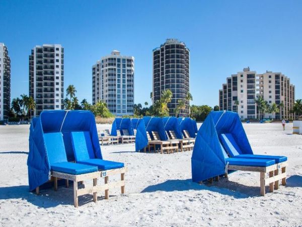 Luxury Three Bedroom Resort Condo with Direct Beach Access