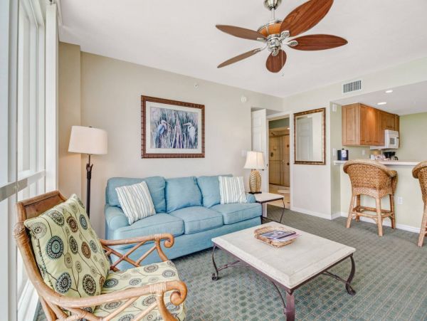 Lovely Vacation Condo with Private 9th Floor Open Balcony