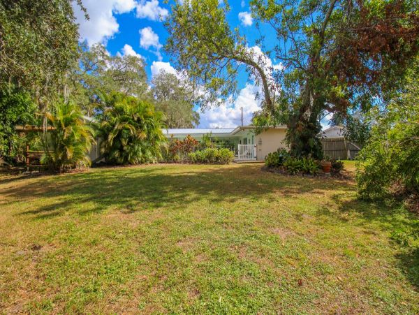 Single Level Private Pool Vacation Home with 3 Bedrooms