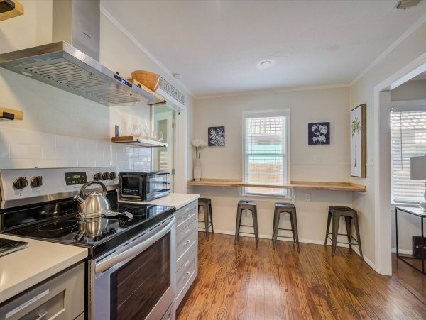 Beautiful Home Minutes from Downtown Dining, Shopping & Nightlife Sarasota