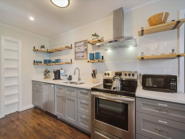 Beautiful Home Minutes from Downtown Dining, Shopping & Nightlife Sarasota