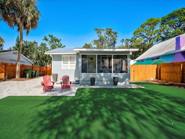 Beautiful Home Minutes from Downtown Dining, Shopping & Nightlife Sarasota