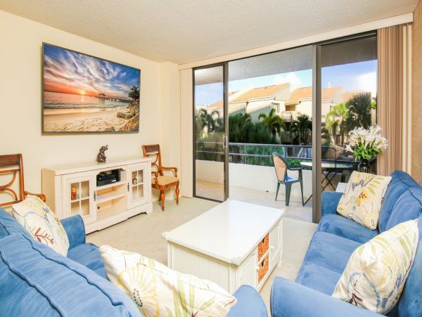 Lovely Siesta Key Vacation Rental with Great Amenities