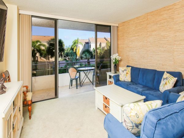 Lovely Siesta Key Vacation Rental with Great Amenities