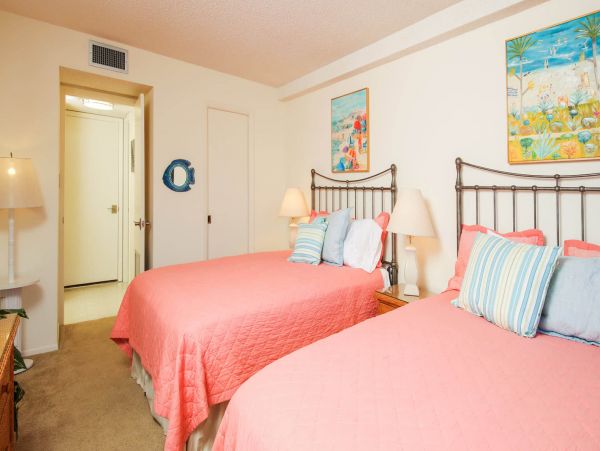 Lovely Siesta Key Vacation Rental with Great Amenities