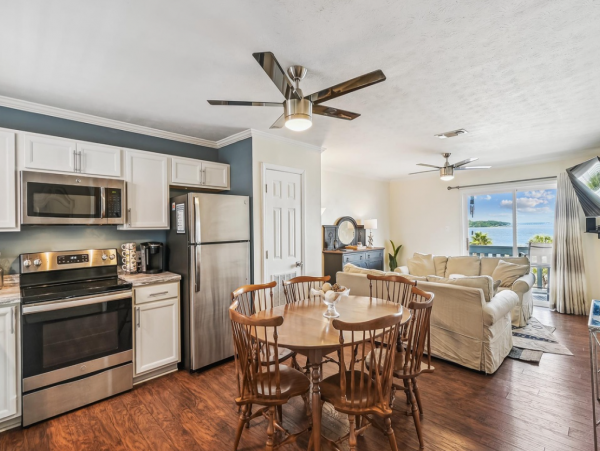 Lovely Condo with 2 Bedrooms in Fort Walton Beach