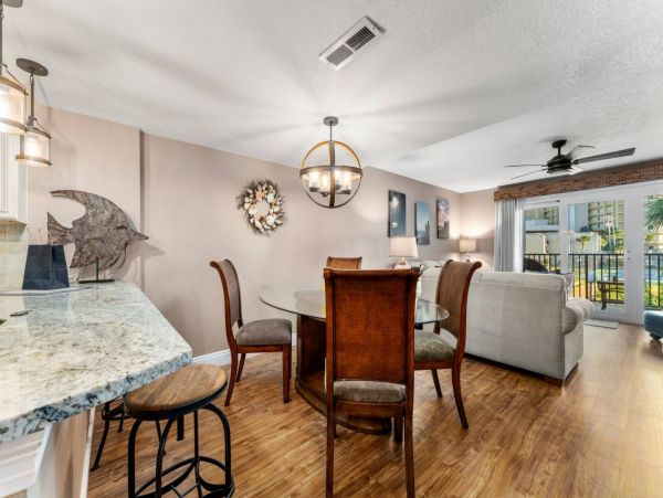 Three Bedroom Unit with the Perfect Location for a Family Vacation