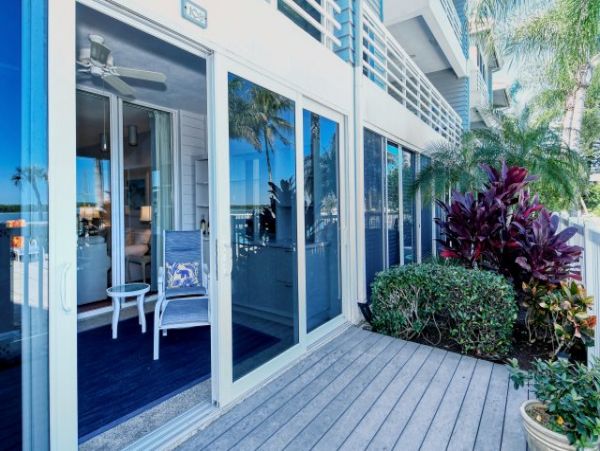 Walk to the Beach Longboat Condo with Bay Views