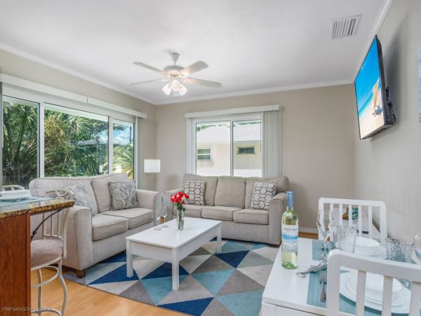 Siesta Key Vacation Home One Bedroom