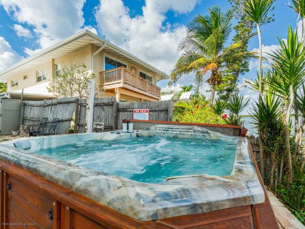Siesta Key Vacation Home One Bedroom