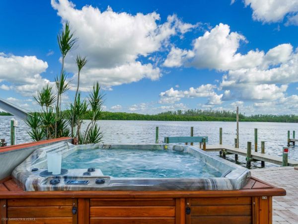 Siesta Key Vacation Home One Bedroom