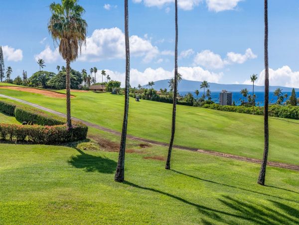 Three Bedroom Vacation Villa in Kaanapali with Great Views