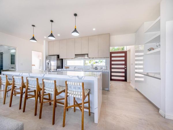Tranquil Five Bedroom Townhome with Shared Pool & Spa in Playa Avellana