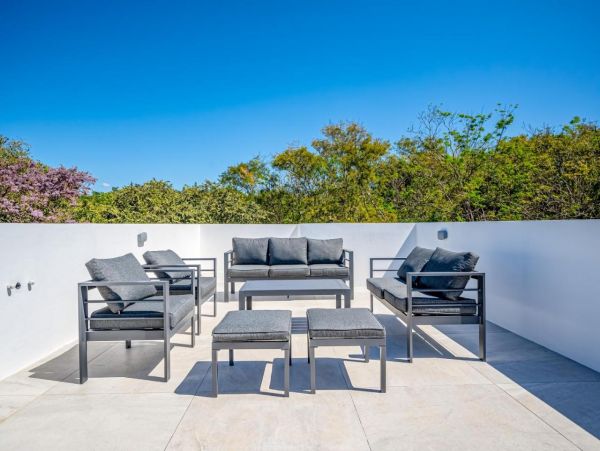 Tranquil Five Bedroom Townhome with Shared Pool & Spa in Playa Avellana