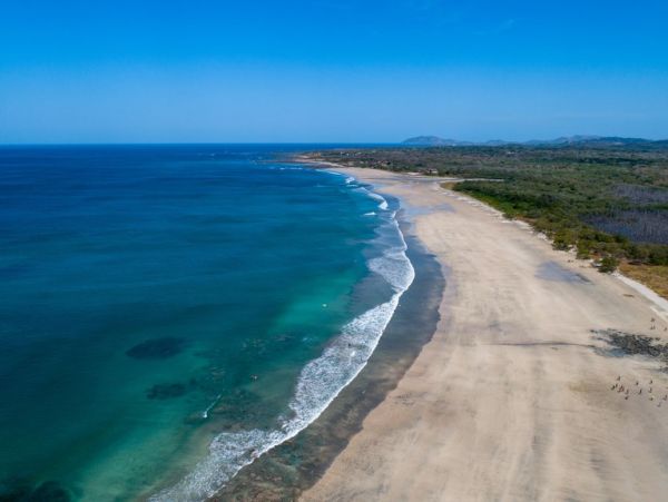 Tranquil Five Bedroom Townhome with Shared Pool & Spa in Playa Avellana