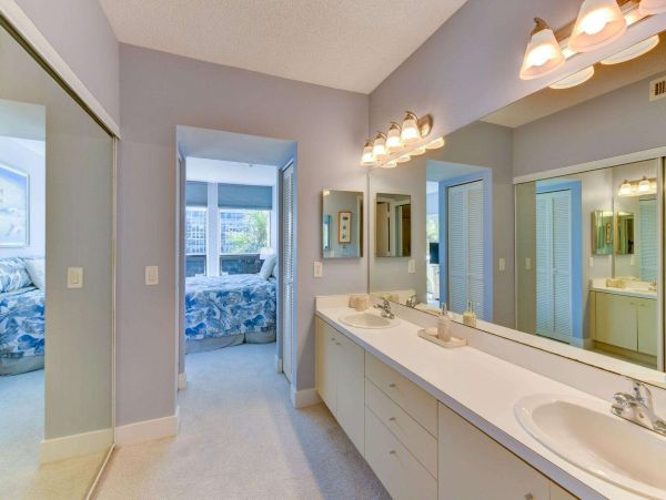 Longboat Key Vacation Rental - Beachfront Condo with Pool & Tennis