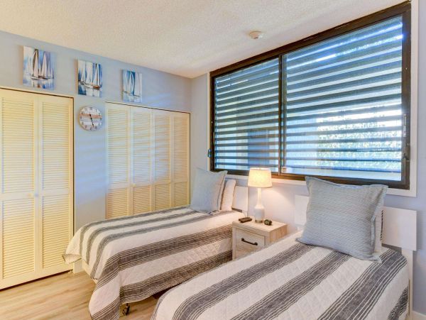 Longboat Key Vacation Rental - Beachfront Condo with Pool & Tennis
