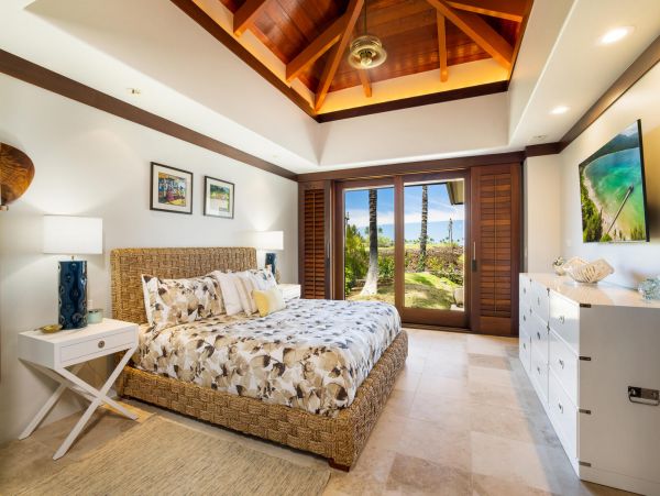 Kohala Coast 4 Bedroom Home with Pool & Spa