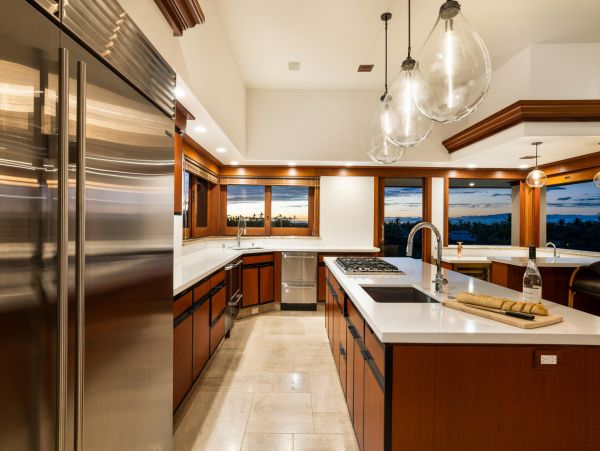 Kohala Coast 4 Bedroom Home with Pool & Spa