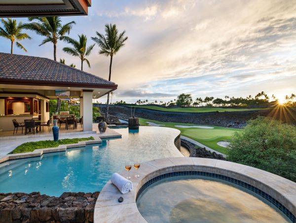 Kohala Coast 4 Bedroom Home with Pool & Spa