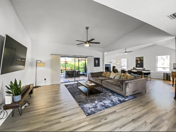 Charming Contemporary Sarasota Rental Home