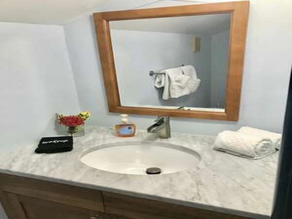 Three Bedroom Beachfront Condo In St. Thomas