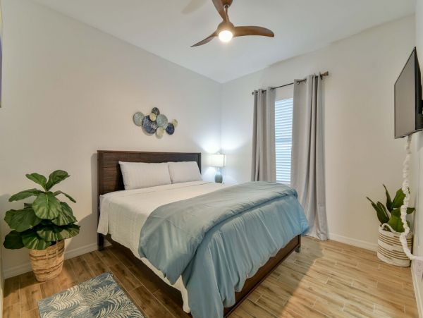 Cape Coral Pool Home For your Next Vacation
