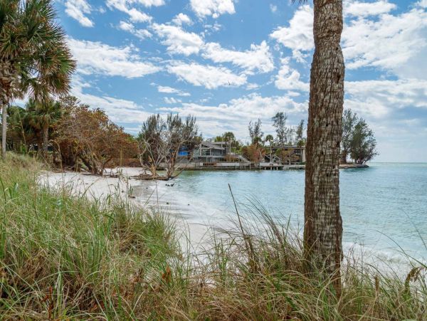 Charming Condo with 1 Bedroom in Siesta Key