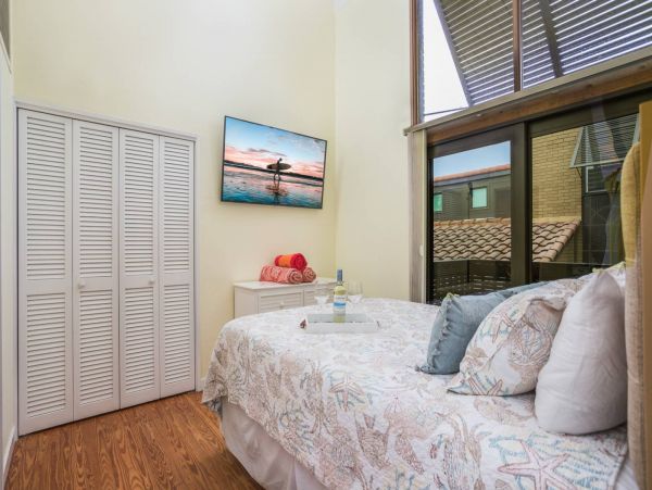 Charming Condo with 1 Bedroom in Siesta Key