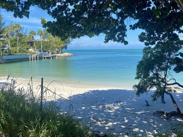 Charming Condo with 1 Bedroom in Siesta Key