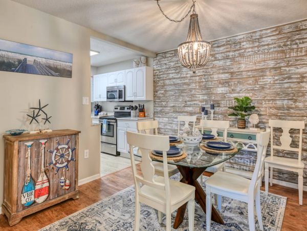St. Augustine Vacation Condo Two Bedroom Walk to Beach